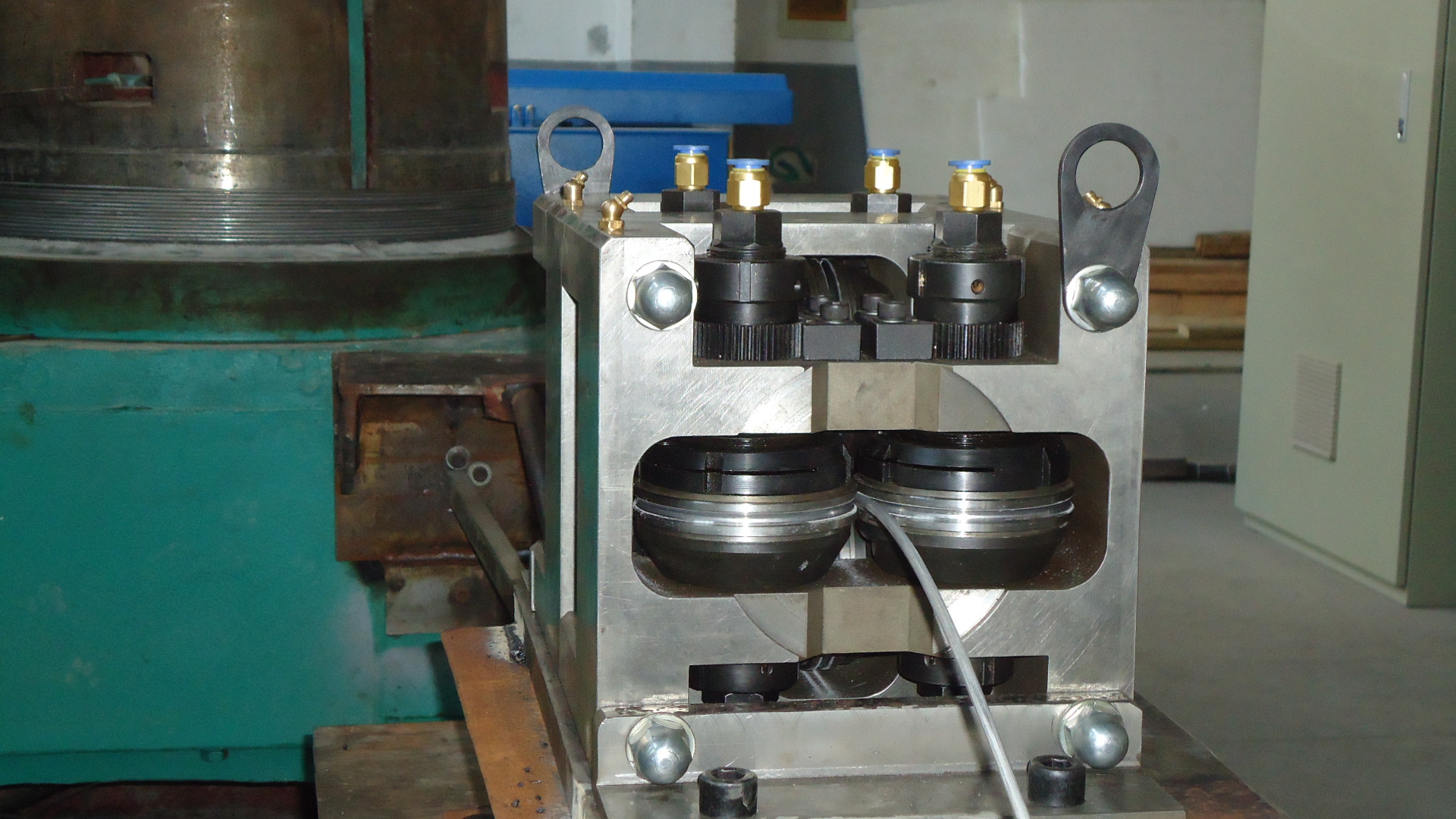 كونيت 拔丝 机 冷轧 机组